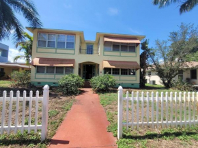 236F Lakeview Apt at Crescent Lake